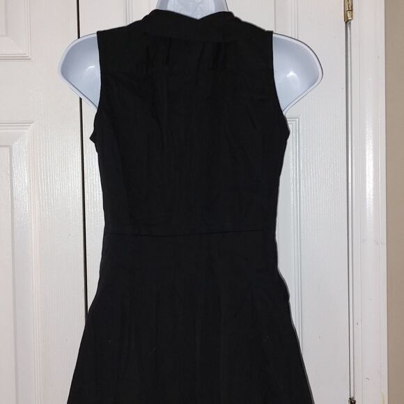 Talbots  black little sexy dress with pockets  Sz 4P - Picture 6 of 7